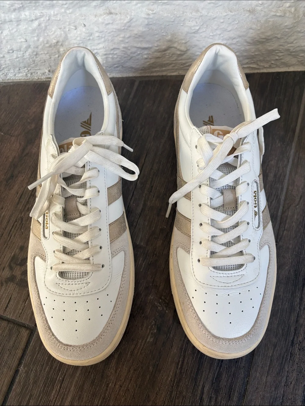 Gola White and Beige Women’s Retro Trainer Sneakers
